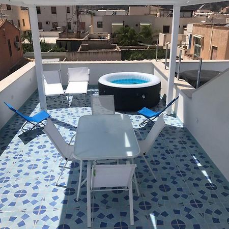 La Casa Di Fronte La Spiaggia Di San Vito Lo Capo Bagian luar foto